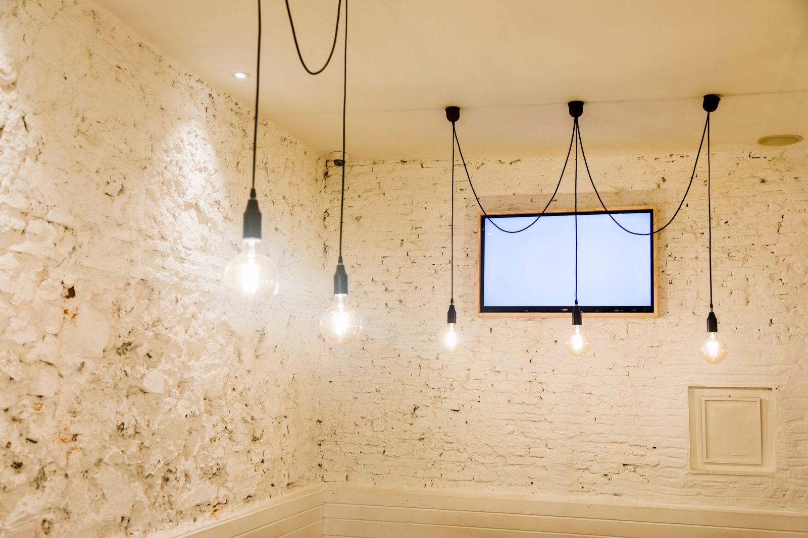 Brighten Up Your Home: The Ultimate Guide to Choosing the Perfect Ceiling Lights